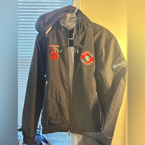 Burberry jacket men’s small